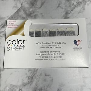 Color Street Silver Dripping In Diamonds Nail Strips NWT